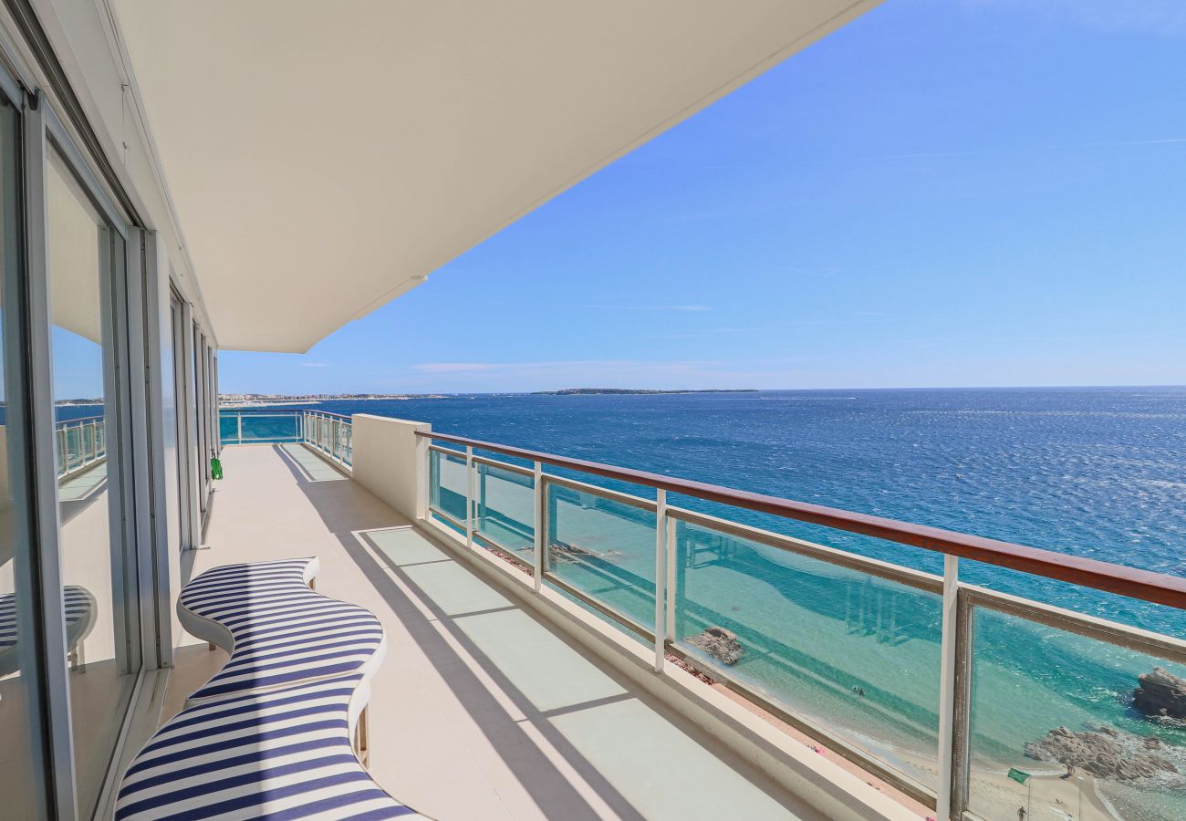 Apartment in Cannes-la-Bocca - LA MER 