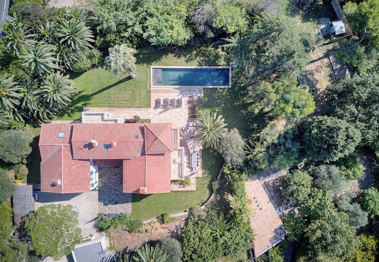 Villa in Antibes - LE BEAUVERT