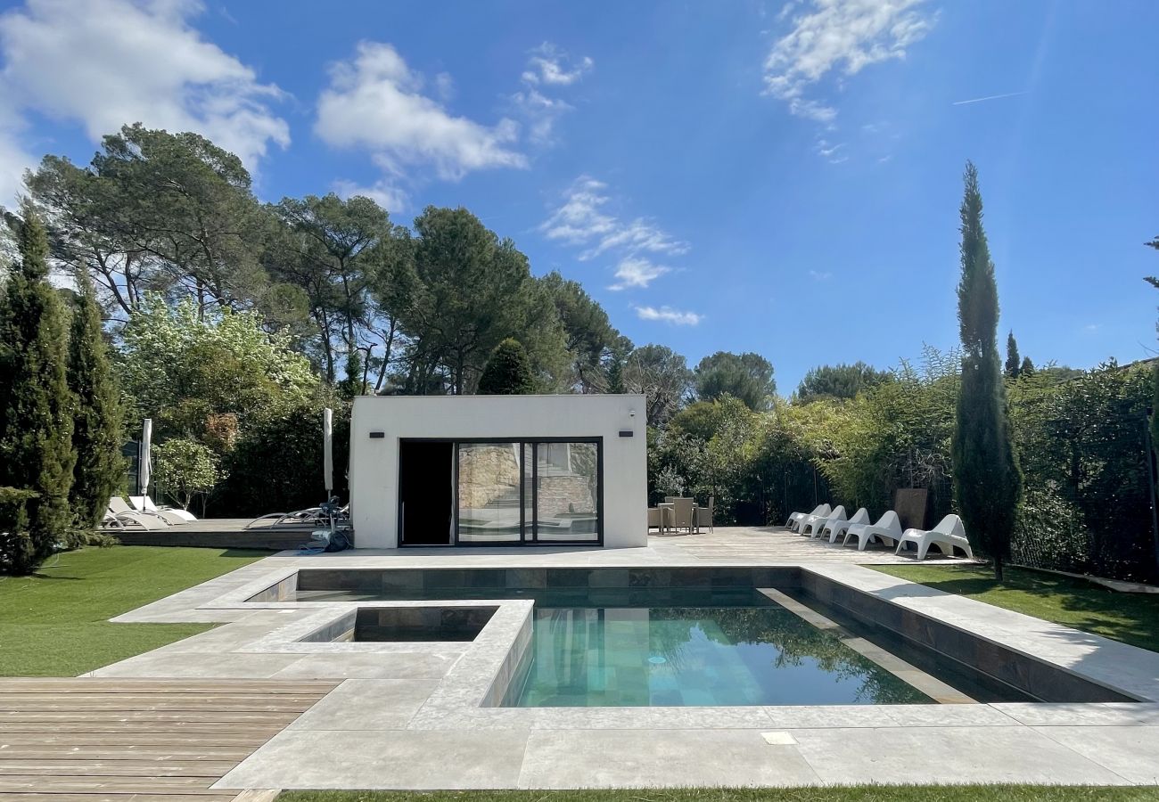 House in Mougins - VILLA CALIFORNIENNE