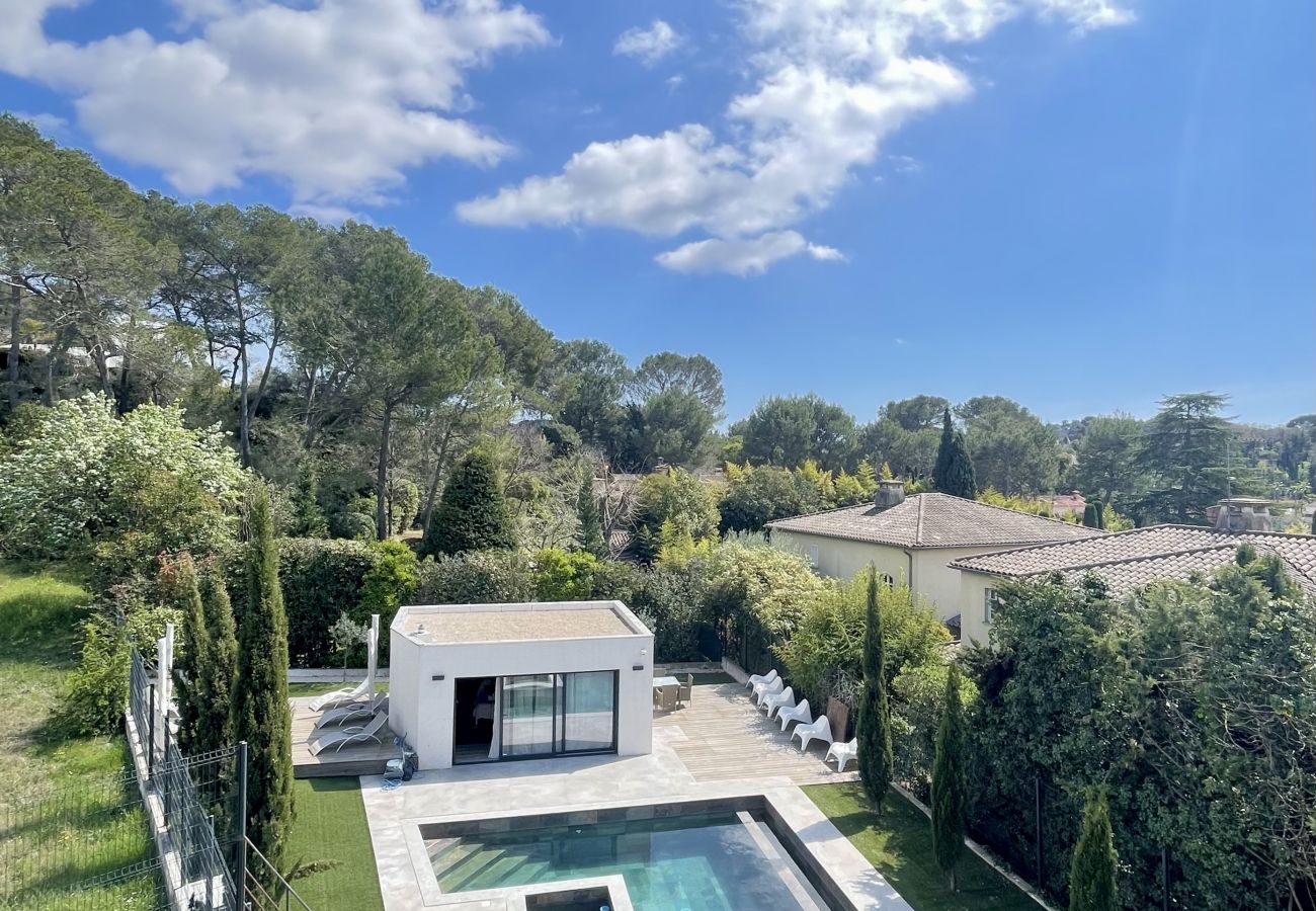 House in Mougins - VILLA CALIFORNIENNE