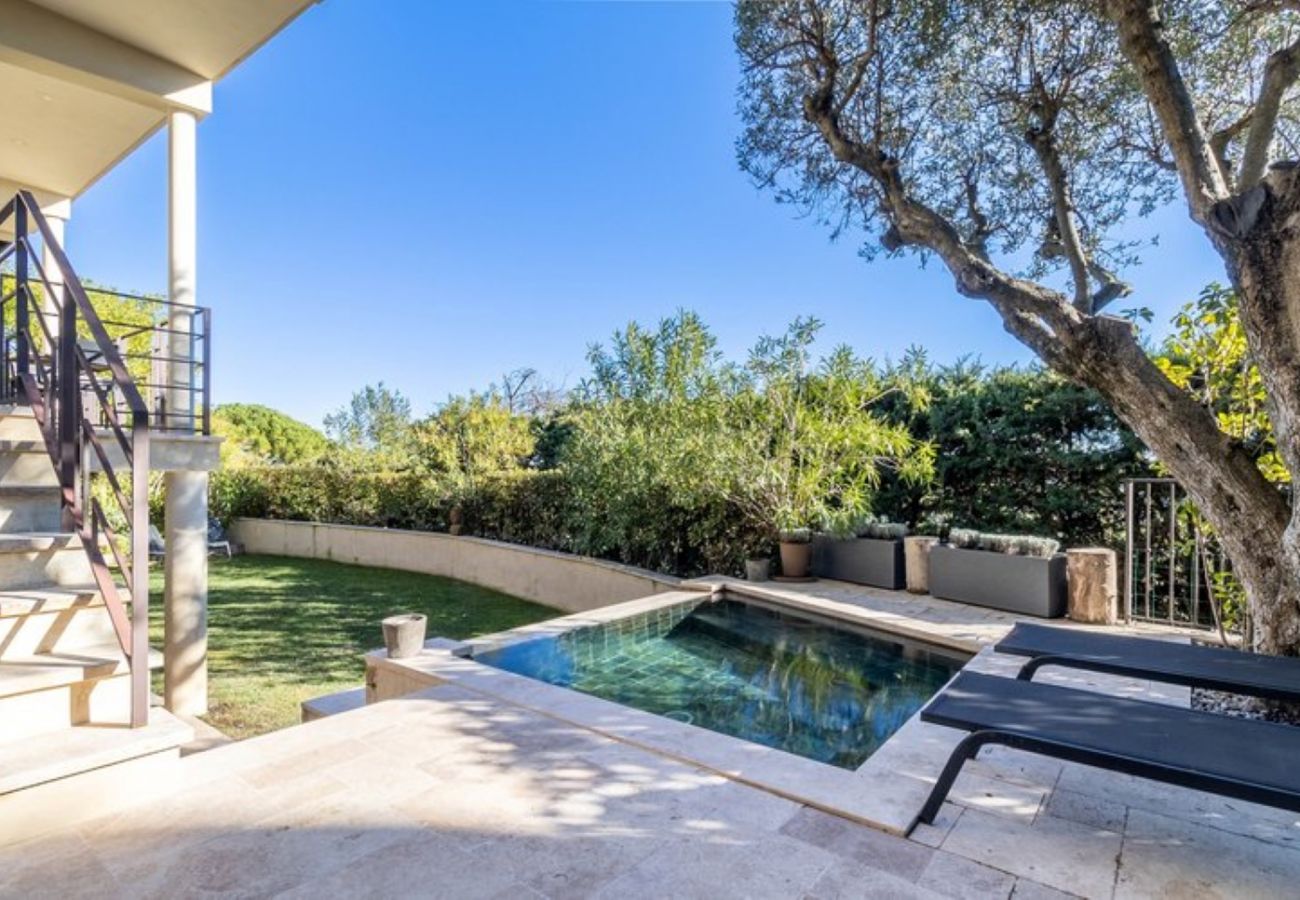 Villa in Mougins - LA TERRASSE