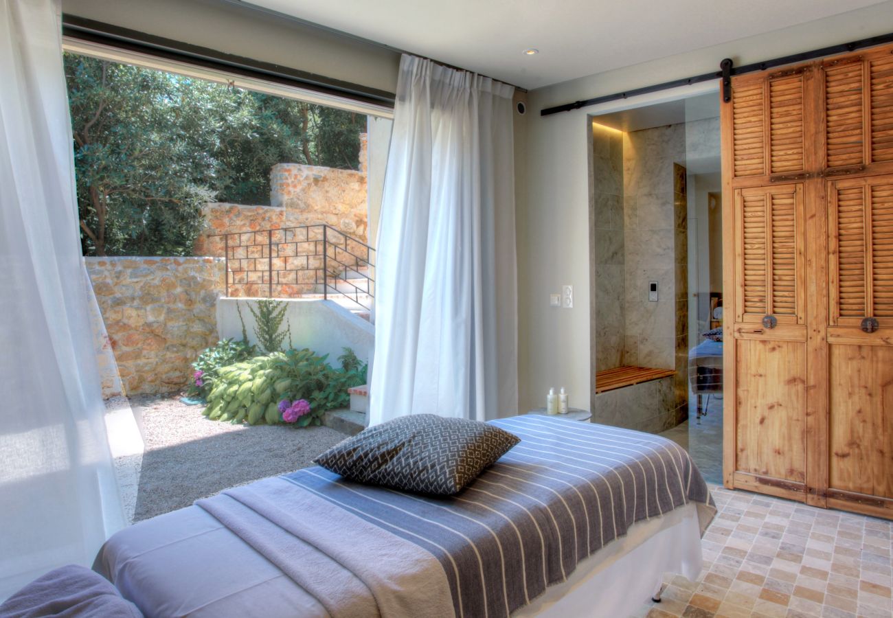 Villa in Antibes - 