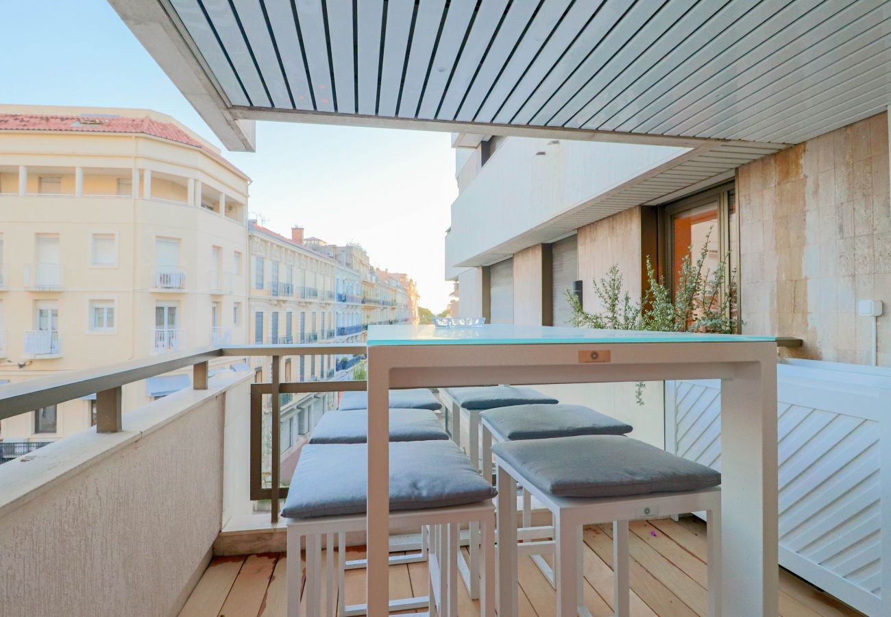 Appartement à Cannes - LE GRAY