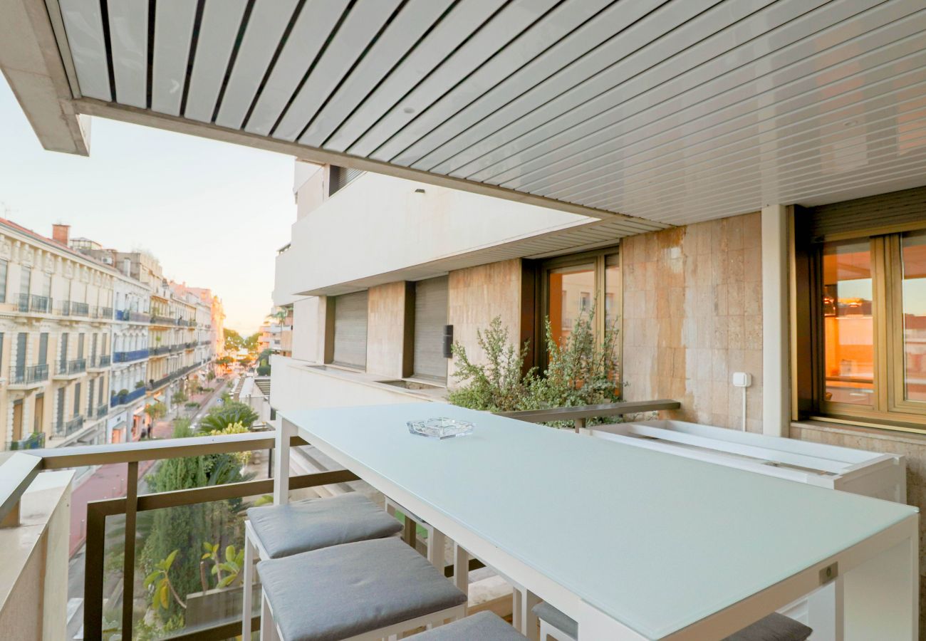 Appartement à Cannes - LE GRAY