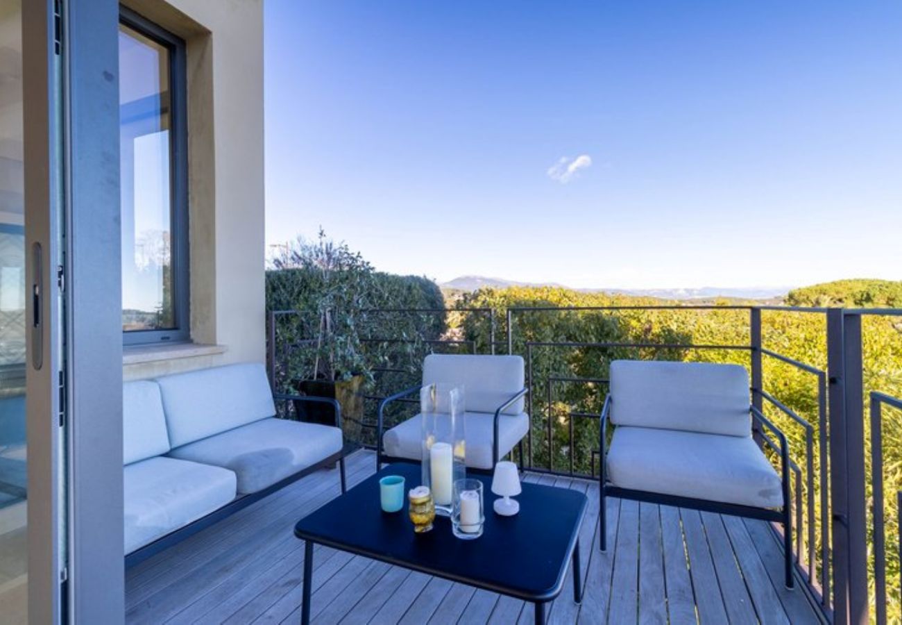 Villa à Mougins - LA TERRASSE