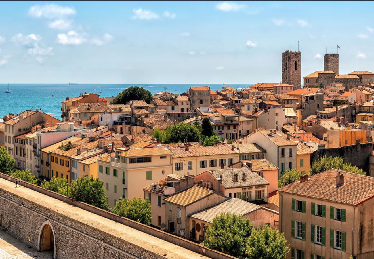 Appartement à Antibes - Terraza del sol